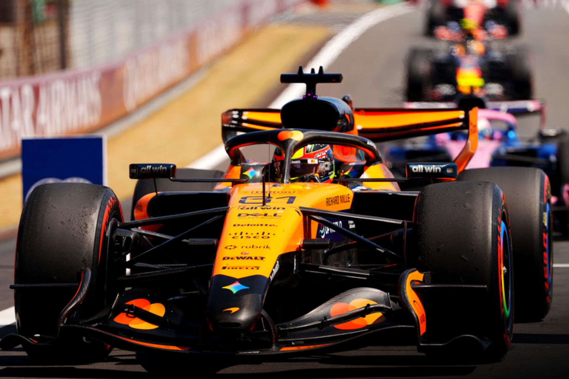 Sejarah di GP China! Antonelli Pole Termuda F1, Verstappen Terpuruk di Tengah Krisis Red Bull